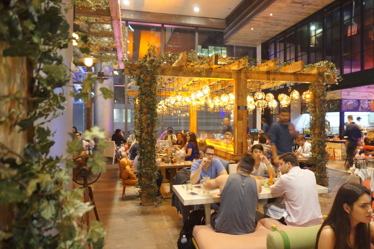 WD Walls Sustainable Restaurant Interior Design 4