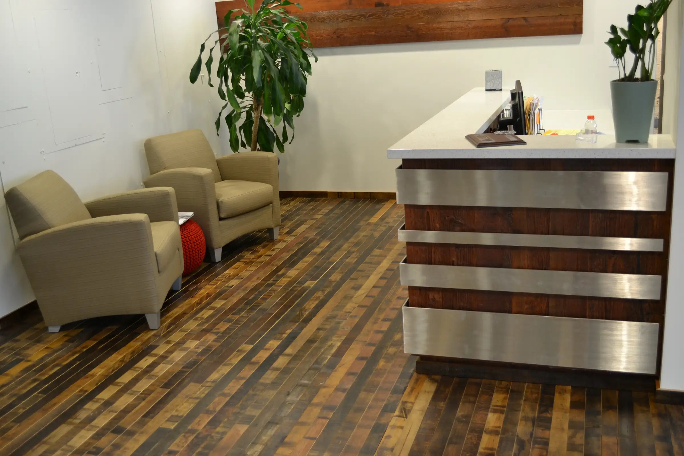 Jakarta Rustic Sustainable Reclaimed Wood Flooring and Wall Paneling 5