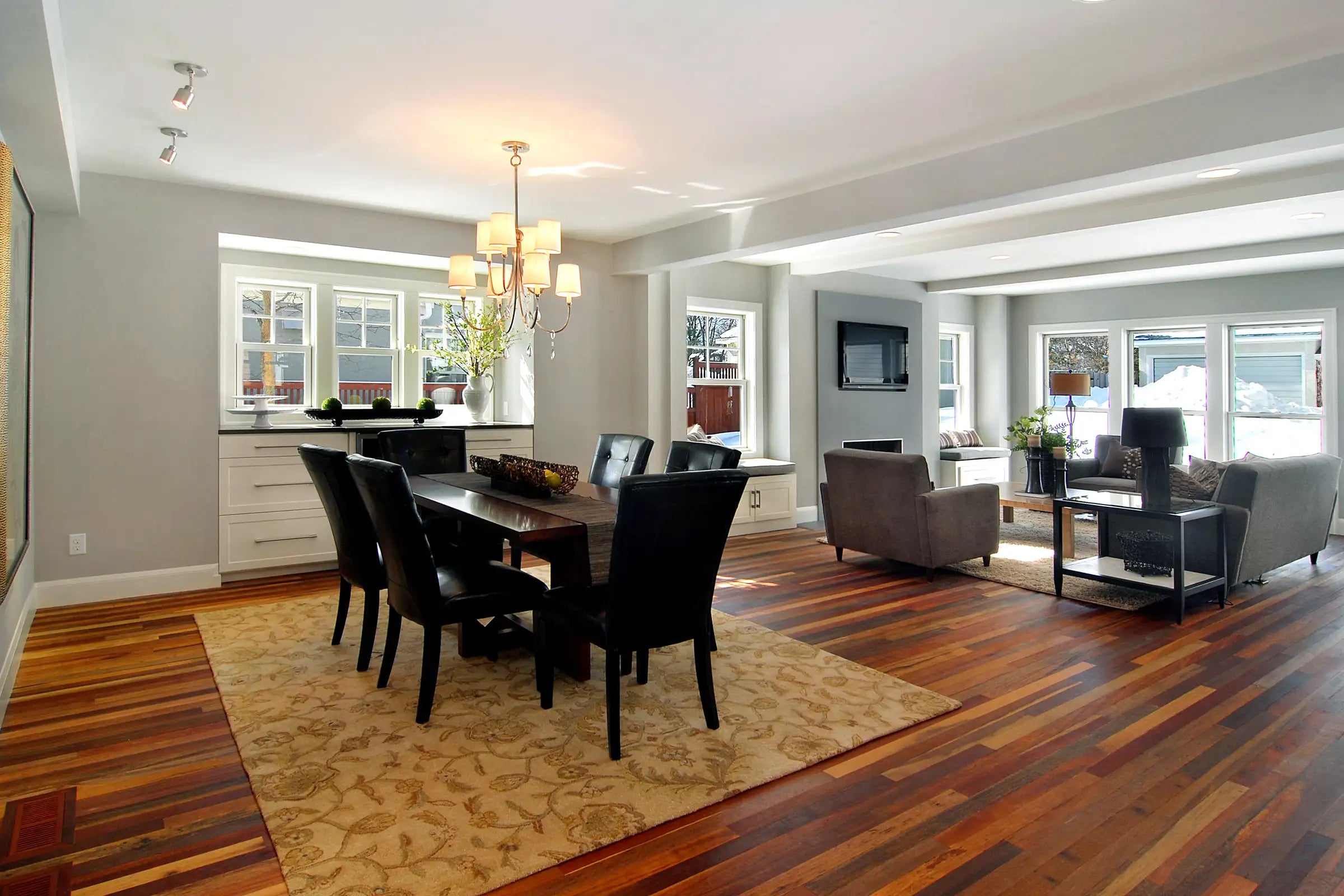 Jakarta Smooth Sustainable Reclaimed Wood Flooring and Wall Paneling 4