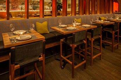 Solid Walnut Restaurant Tables With Chemical Resistant Finish 9